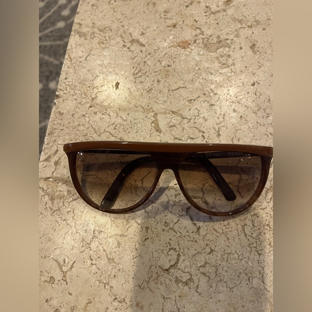 Fendi Sunglassea